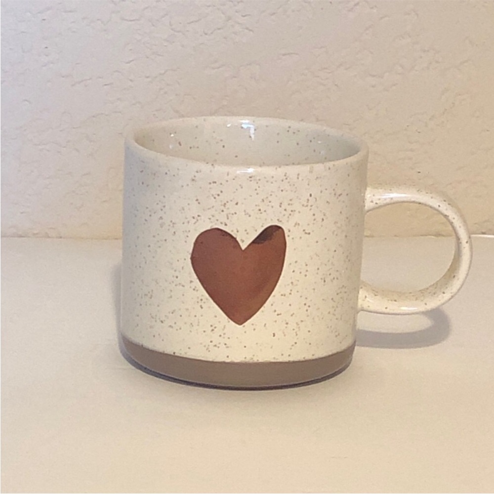 Speckled Cream Mug with Copper Heart Design